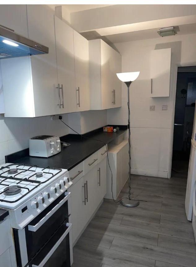 Cozy Rooms 25 Min Liverpool Street Londres Exterior foto
